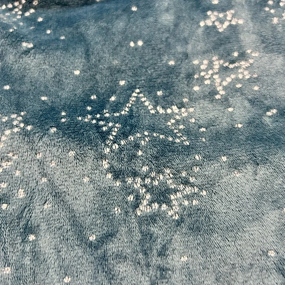Danskin Girls Blue with Silver Stars 2 Piece Set  Size 6